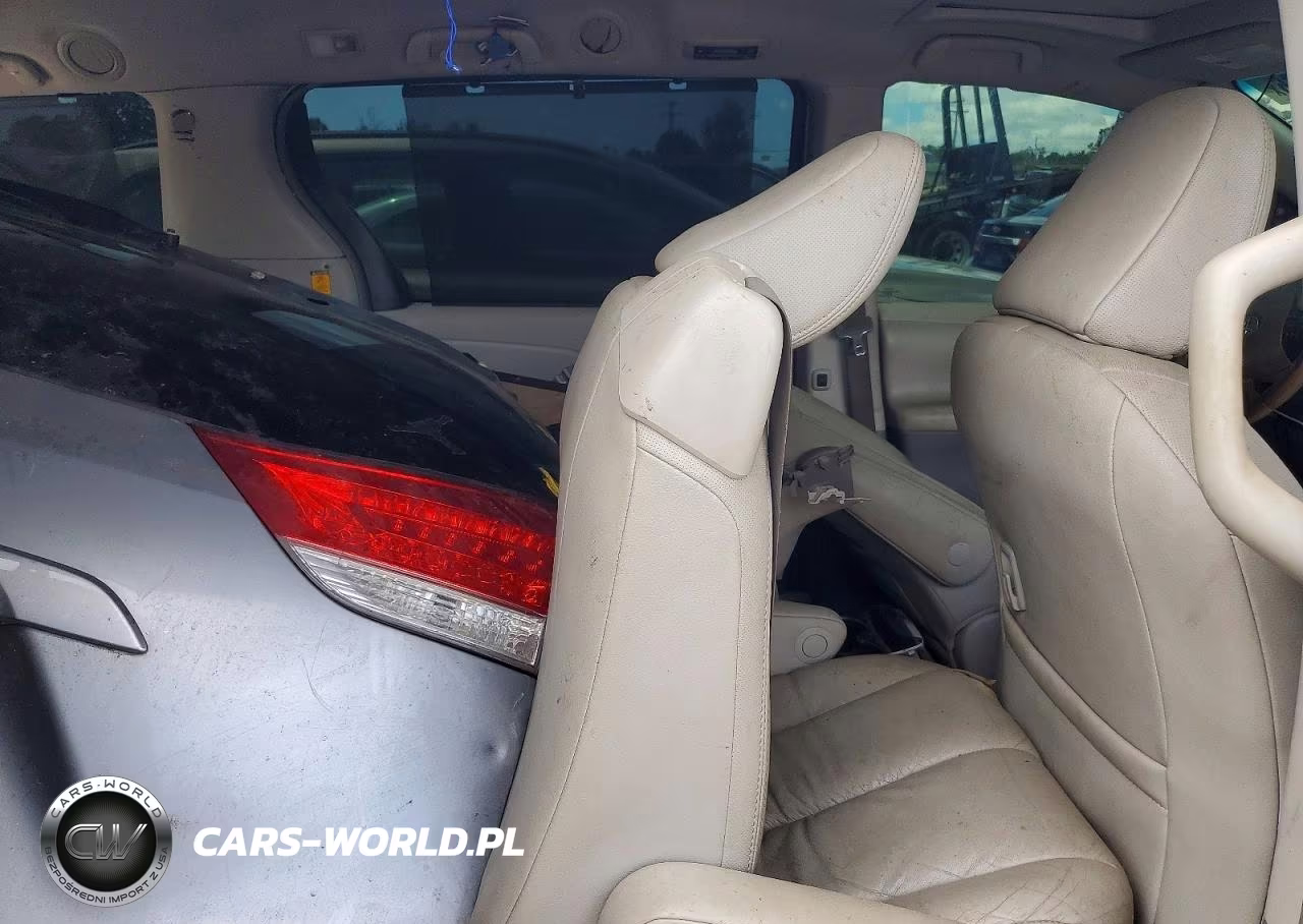 2011 Toyota Sienna Xle 7-Passenger VIN:5TDDK3DC5BS020908 - 11
