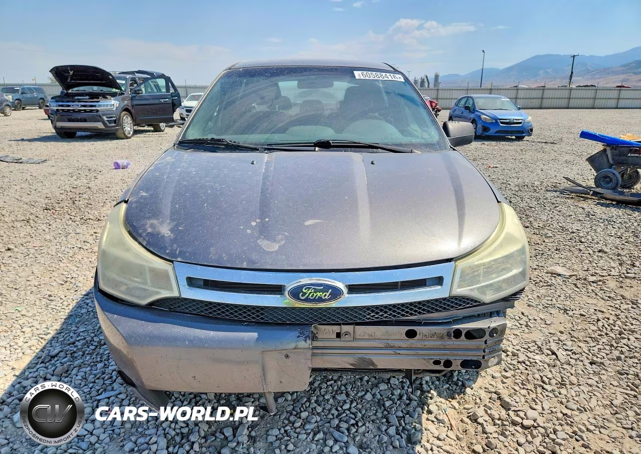 2011 Ford Focus Se VIN:1FAHP3FN2BW119323 - 5