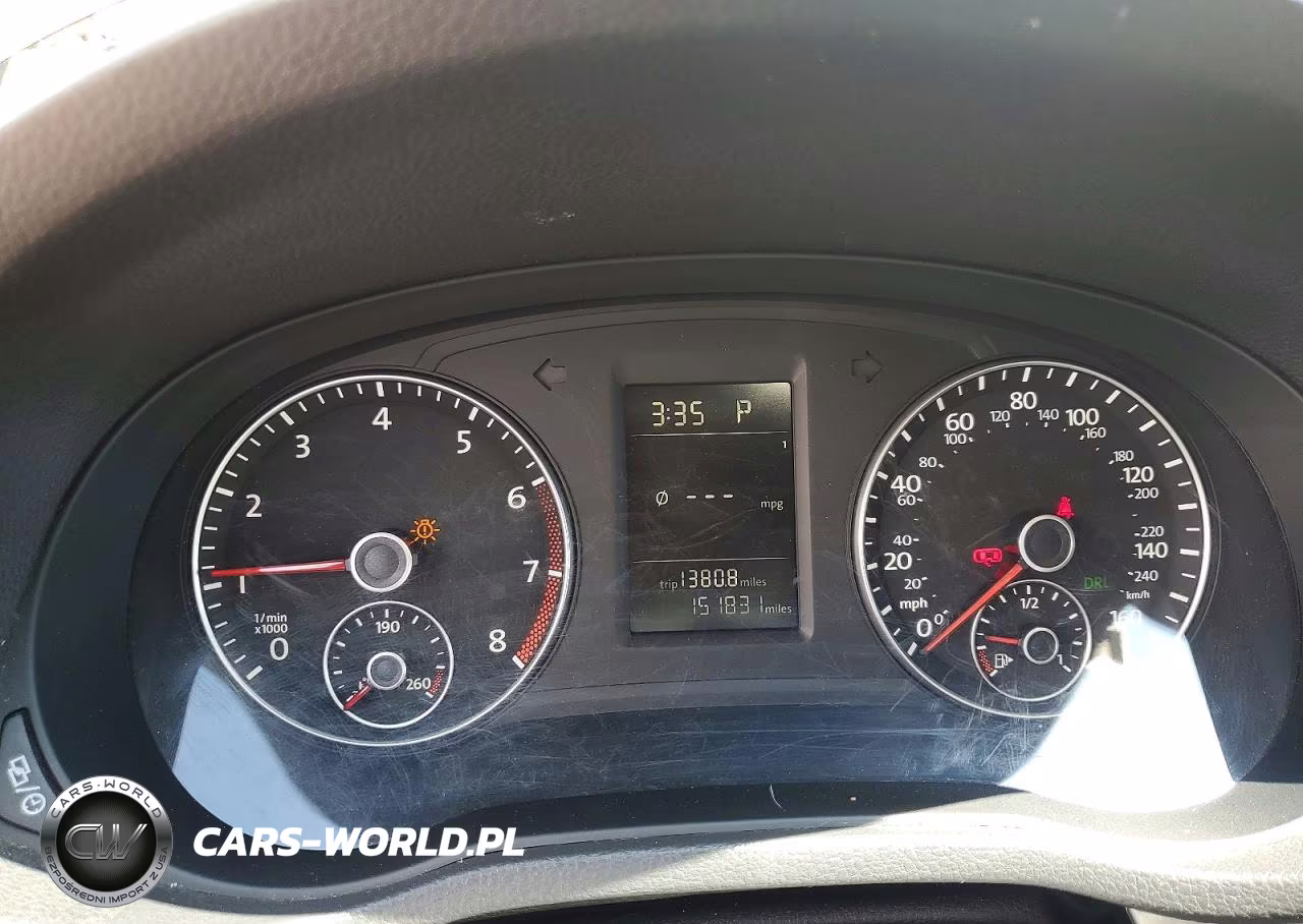 2015 Volkswagen Passat S VIN:1VWAS7A37FC119250 - 9