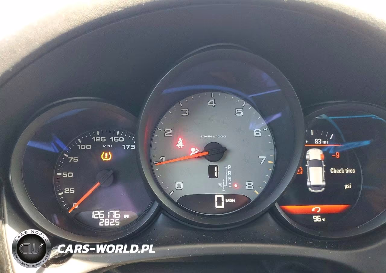 2015 Porsche Macan S VIN:WP1AB2A54FLB43530 - 9