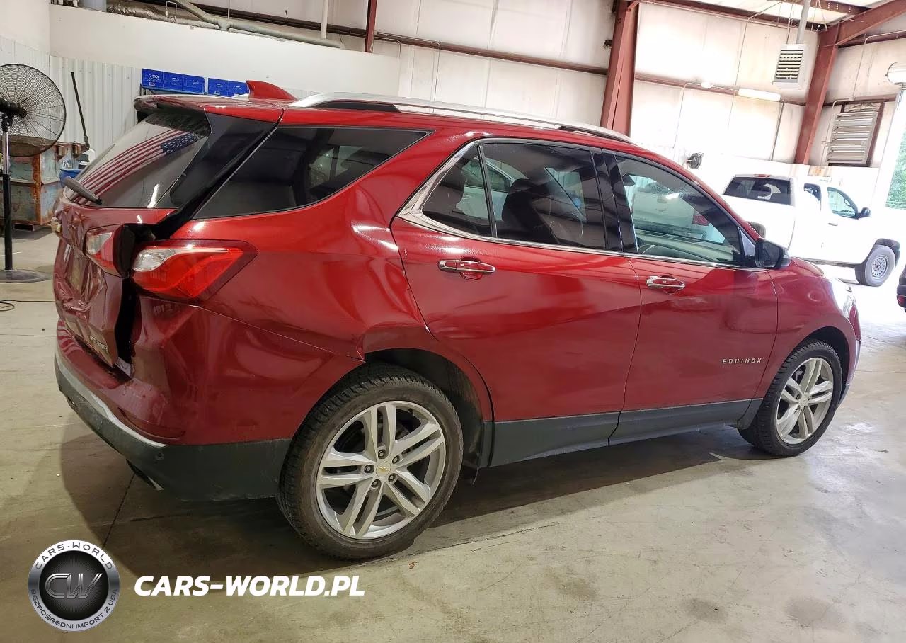 2019 Chevrolet Equinox VIN:2GNAXPEX4K6301404 - 3