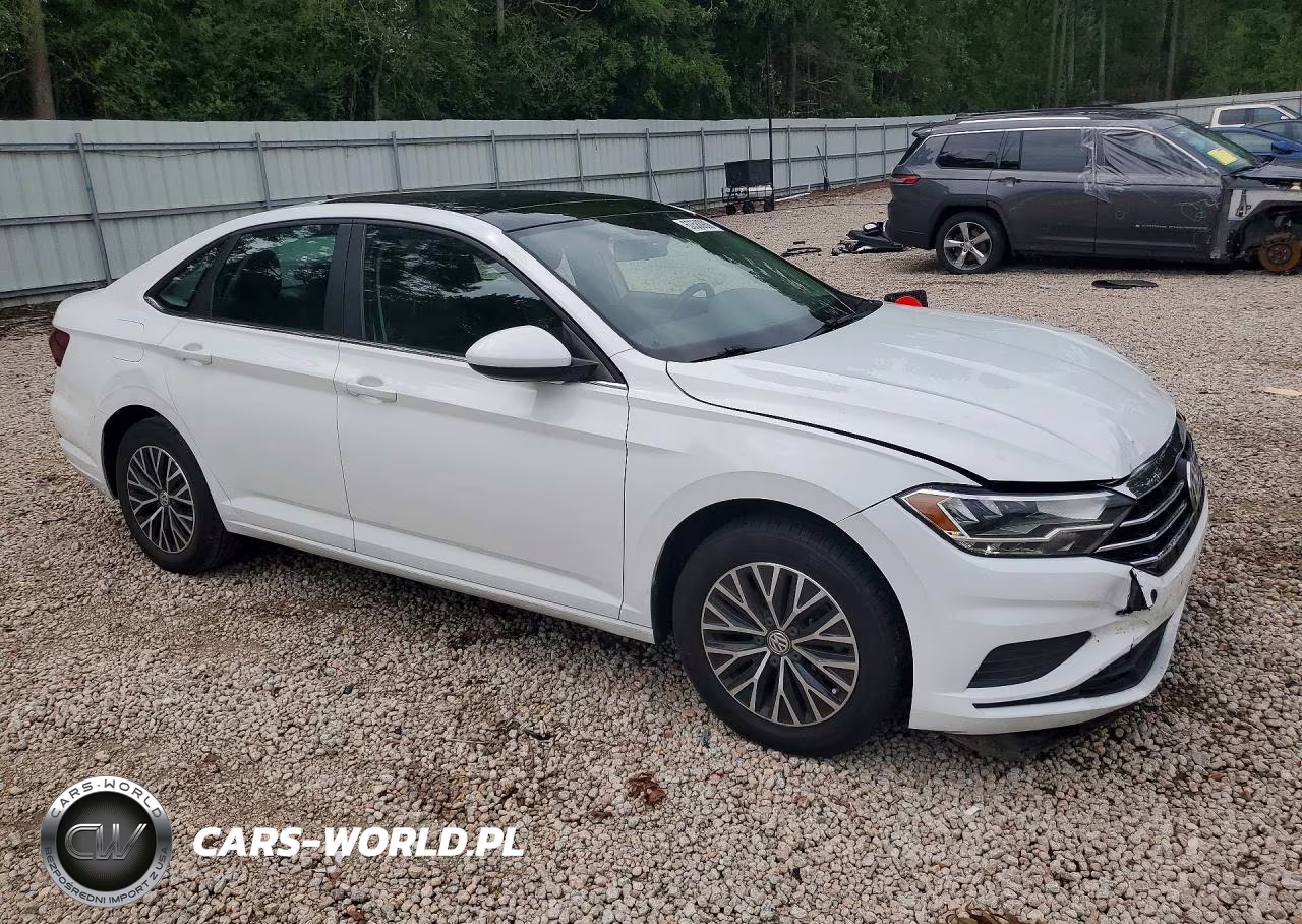2019 Volkswagen Jetta S VIN:3VWCB7BU4KM198207 - 4