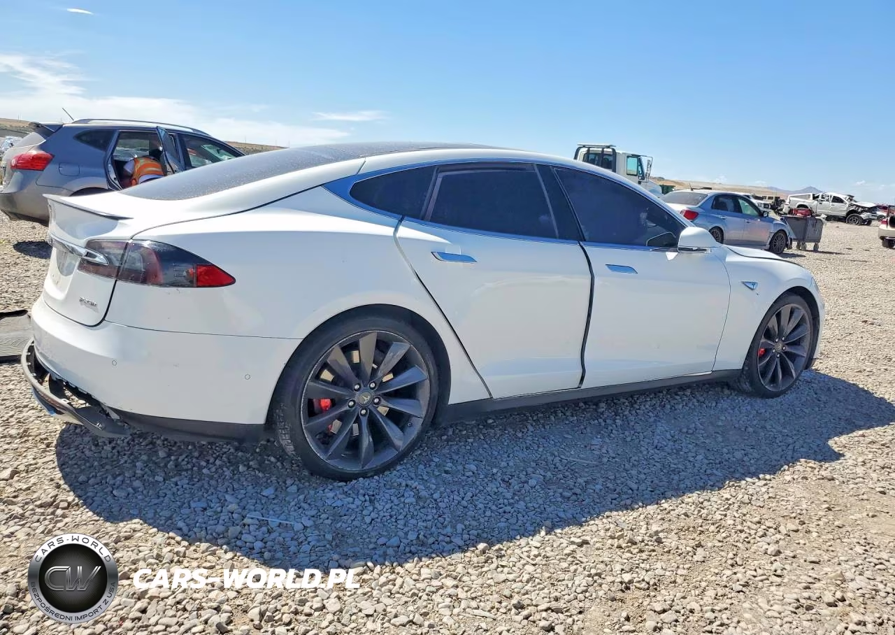 2015 Tesla Model S 85D VIN:5YJSA4H27FFP74274 - 3