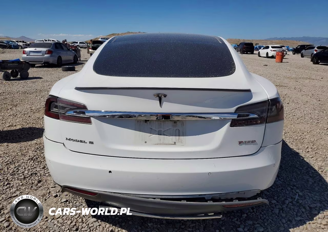 2015 Tesla Model S 85D VIN:5YJSA4H27FFP74274 - 6