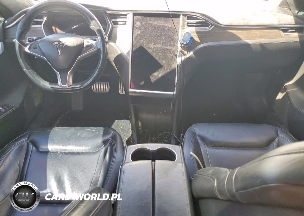 2015 Tesla Model S 85D VIN:5YJSA4H27FFP74274 - 8