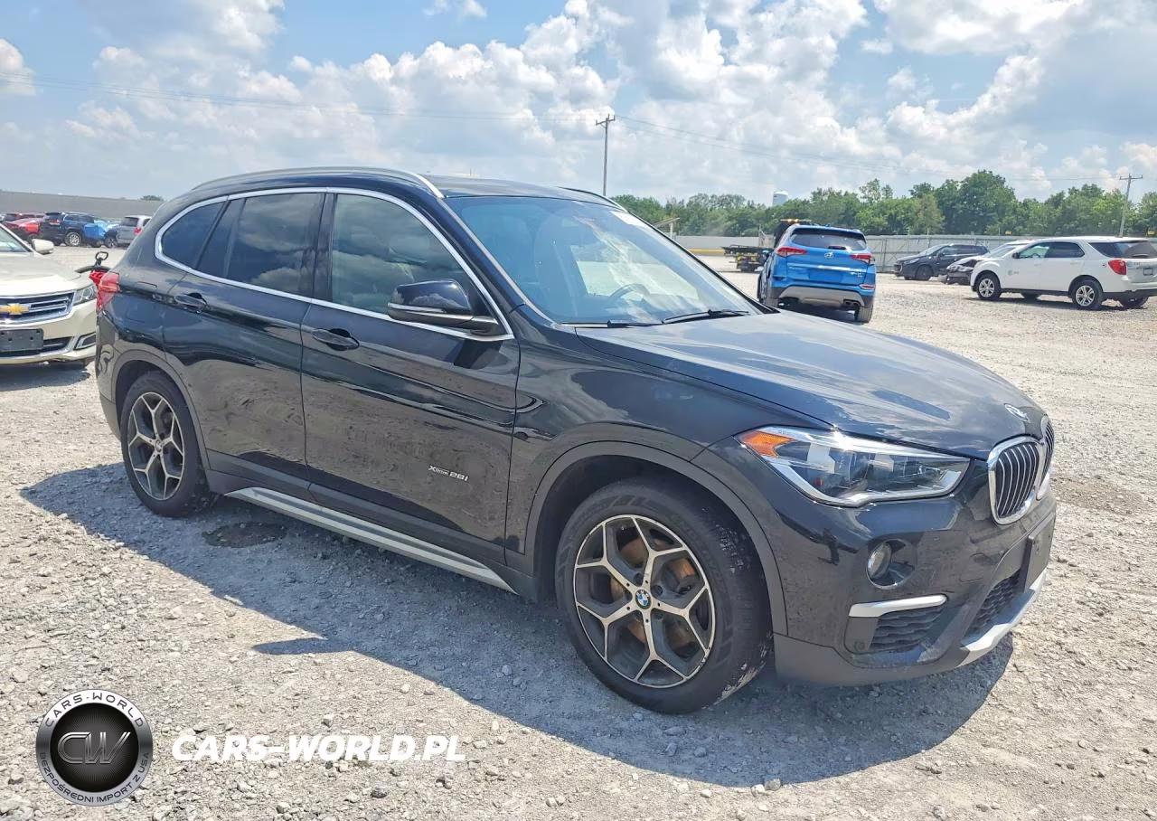 2017 BMW X1 xDrive28I VIN:WBXHT3C39H5F76434 - 4