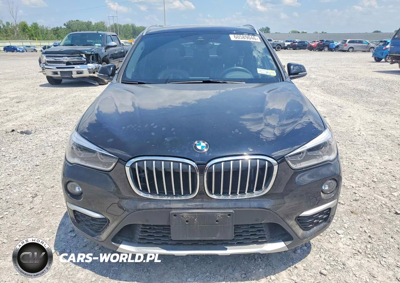 2017 BMW X1 xDrive28I VIN:WBXHT3C39H5F76434 - 5