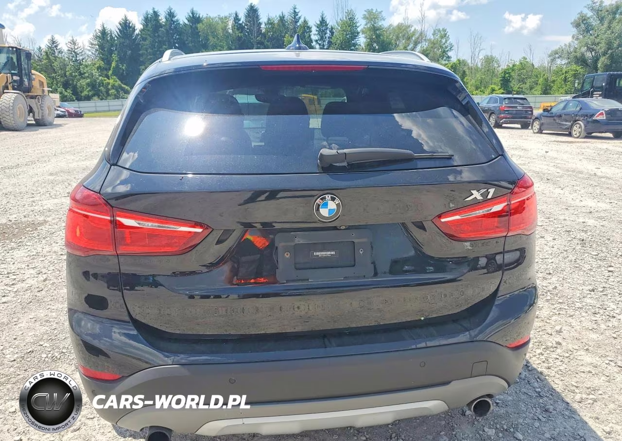 2017 BMW X1 xDrive28I VIN:WBXHT3C39H5F76434 - 6