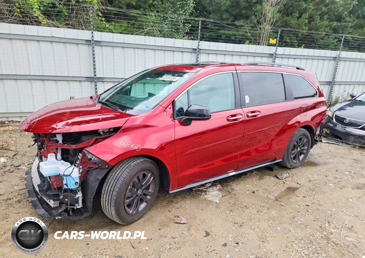 2024 Toyota Sienna Xse – zdjęcie 1 z 12