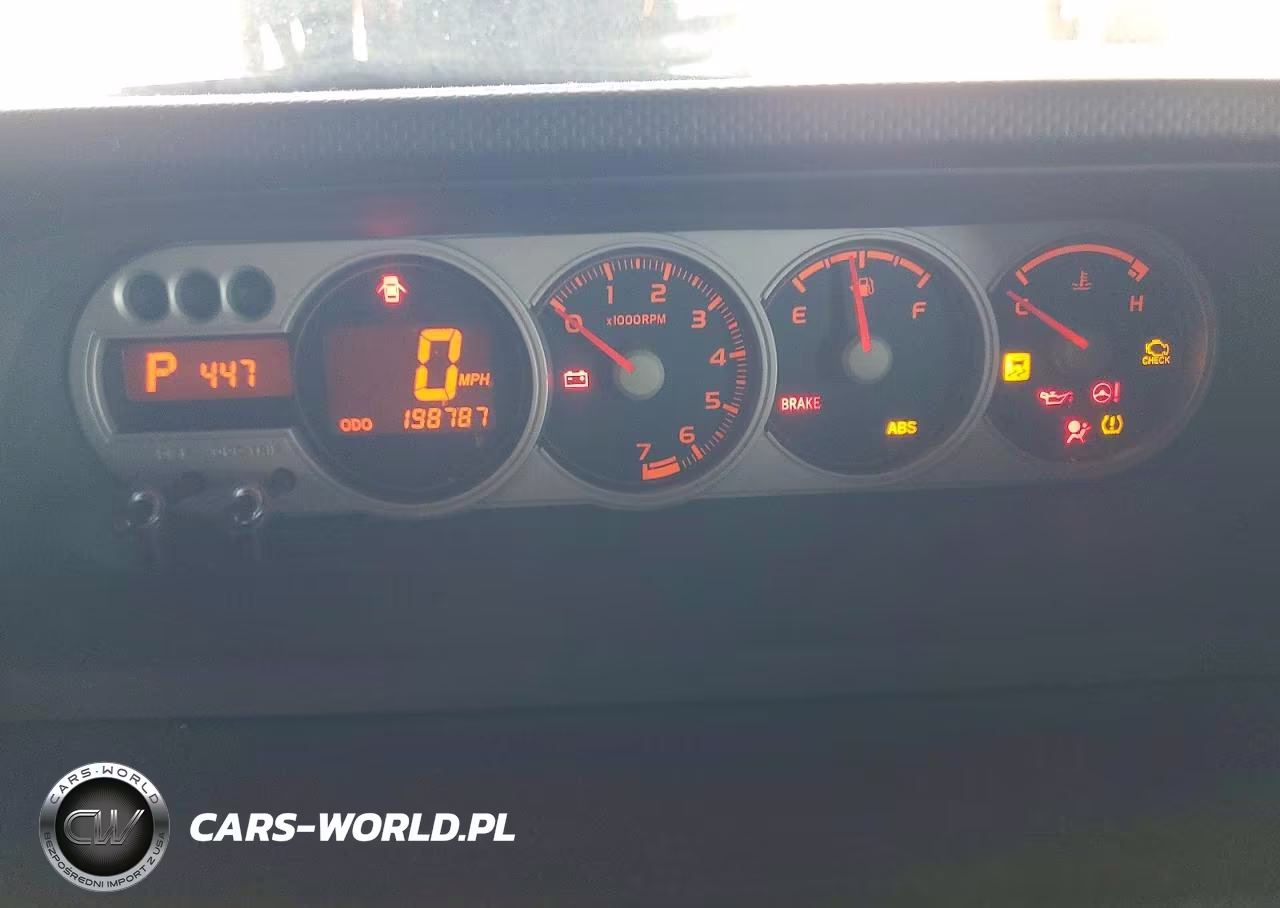 2008 Toyota Scion Xb VIN:JTLKE50E781040654 - 9