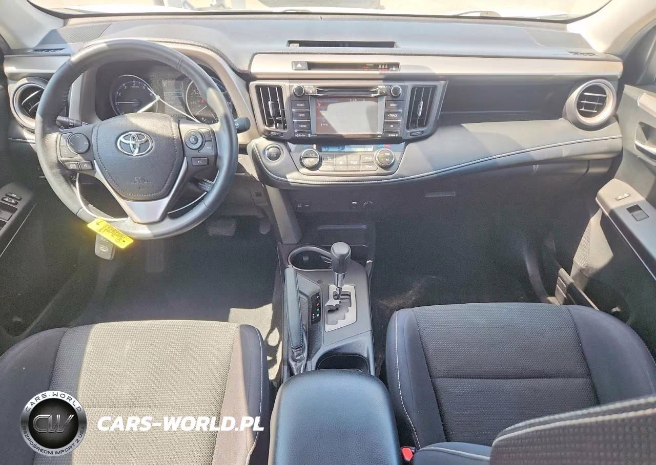 2018 Toyota Rav4 Xle VIN:2T3WFREVXJW425496 - 8