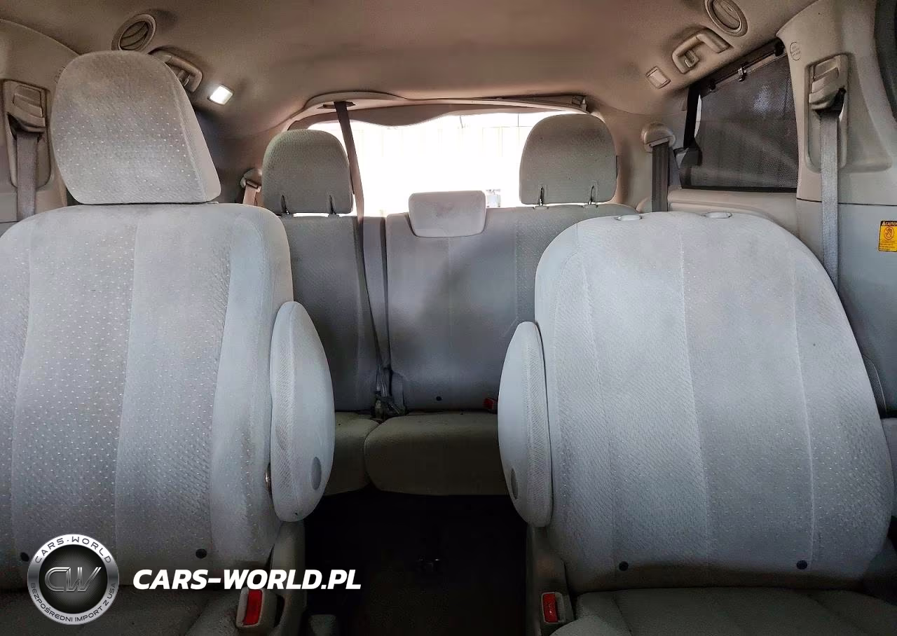 2013 Toyota Sienna Le VIN:5TDKK3DC2DS352895 - 10