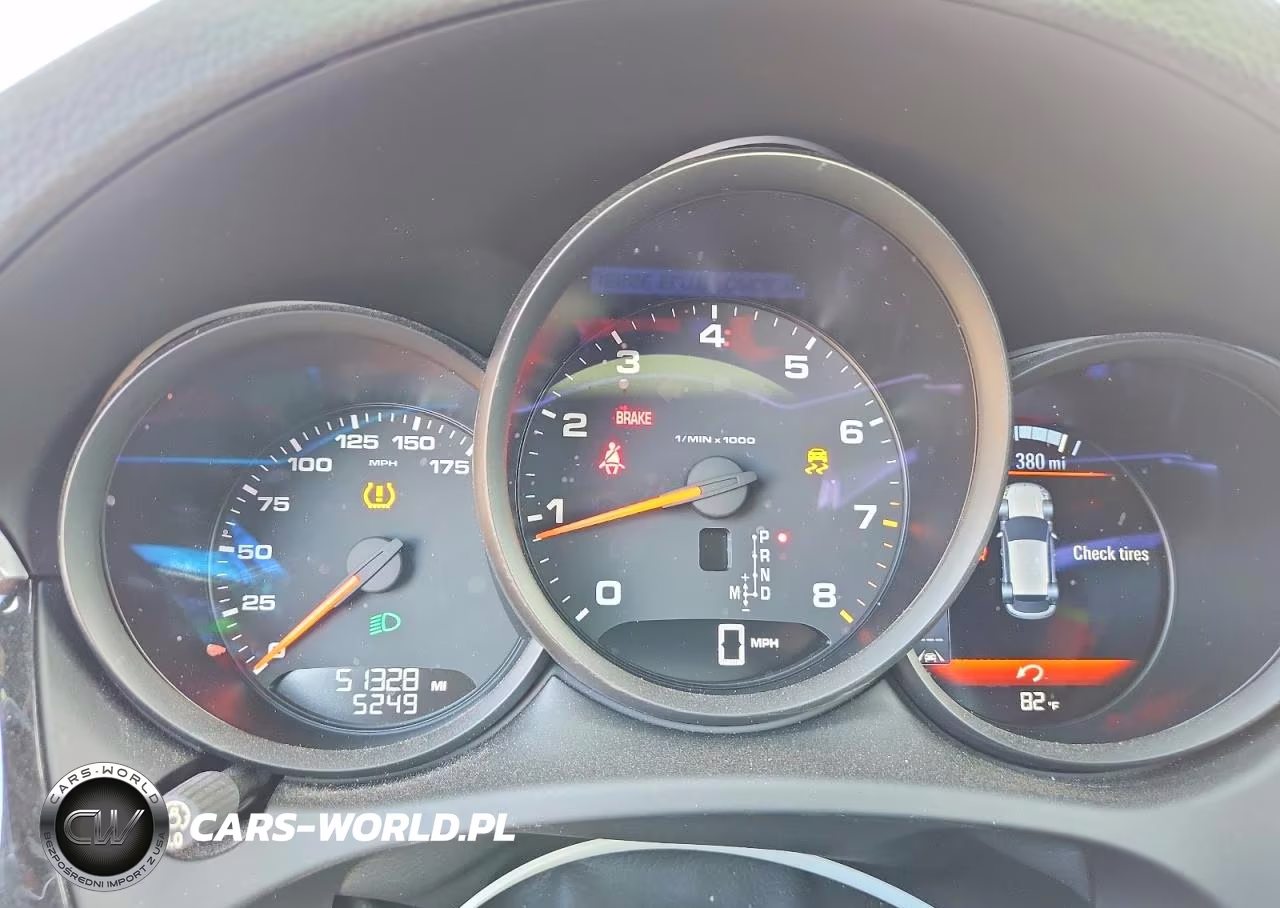 2018 Porsche Macan VIN:WP1AA2A51JLB01750 - 9