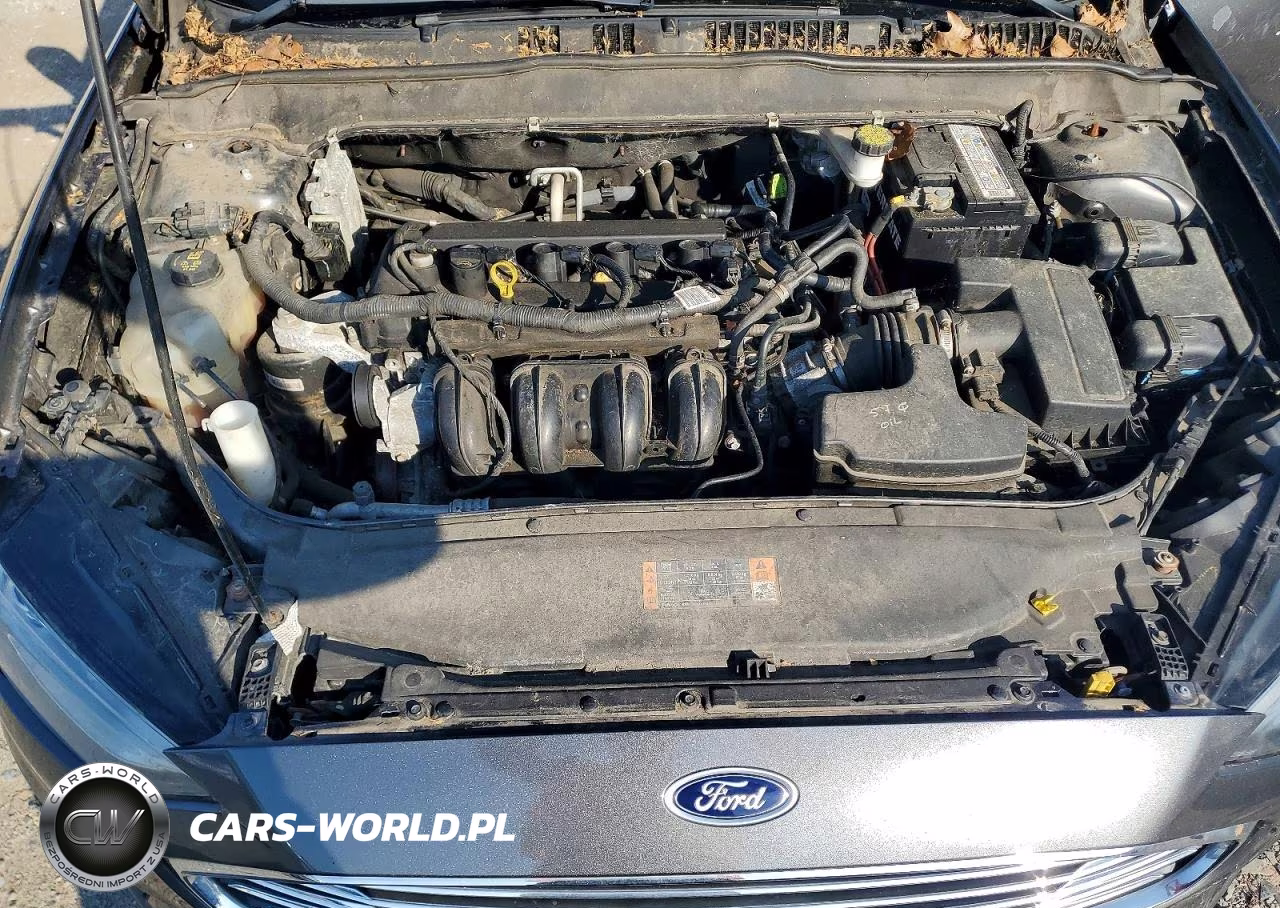 2019 Ford Fusion S VIN:3FA6P0G76KR102422 - 11