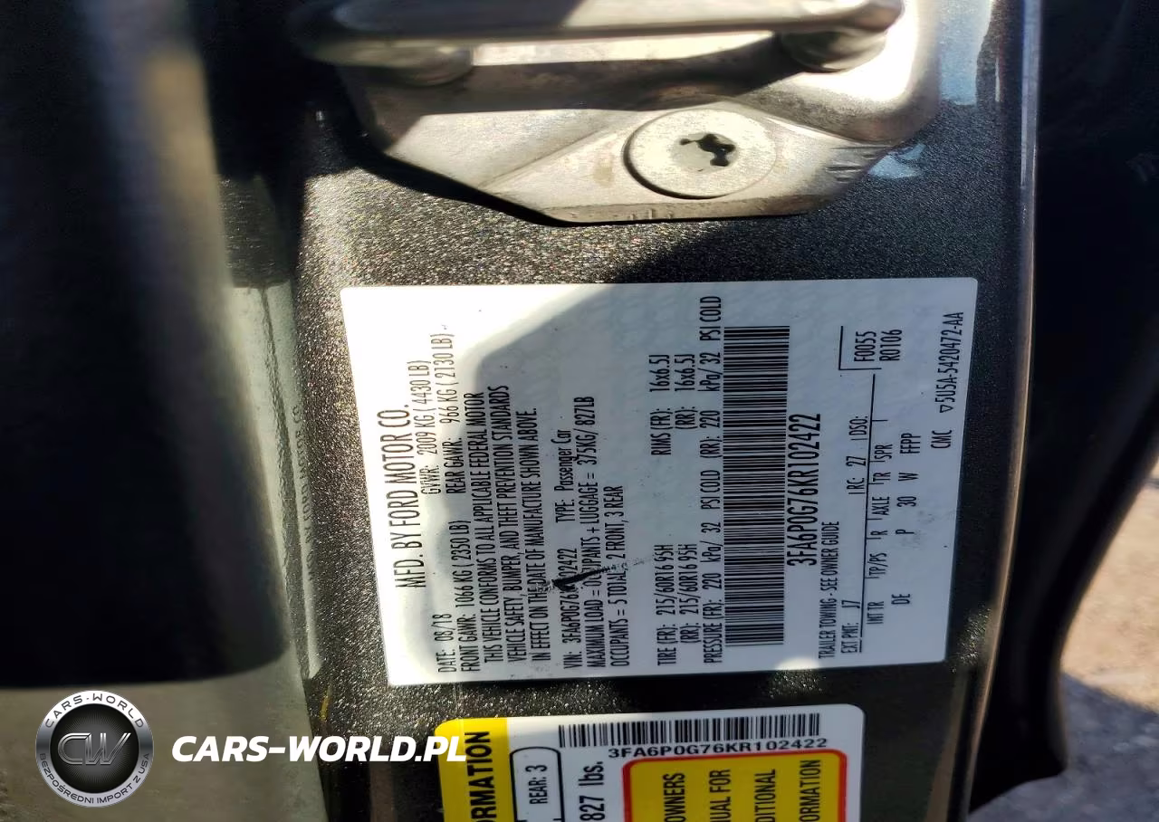 2019 Ford Fusion S VIN:3FA6P0G76KR102422 - 12