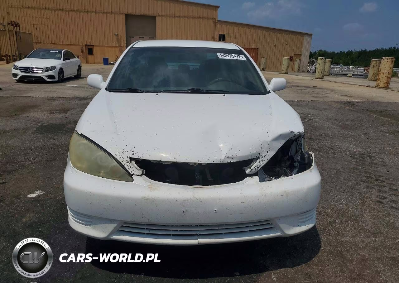 2005 Toyota Camry Le VIN:4T1BE32K55U584434 - 5