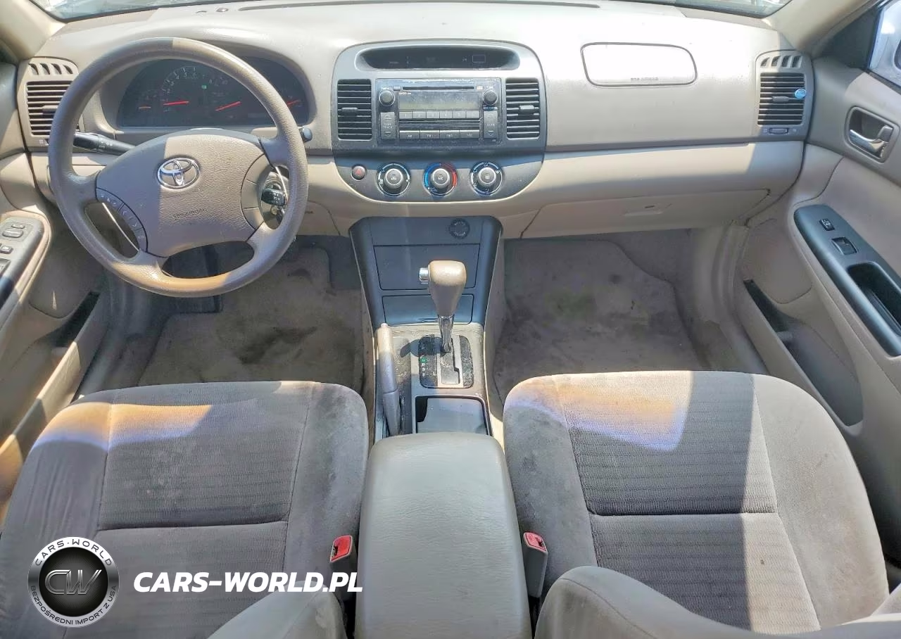 2005 Toyota Camry Le VIN:4T1BE32K55U584434 - 8