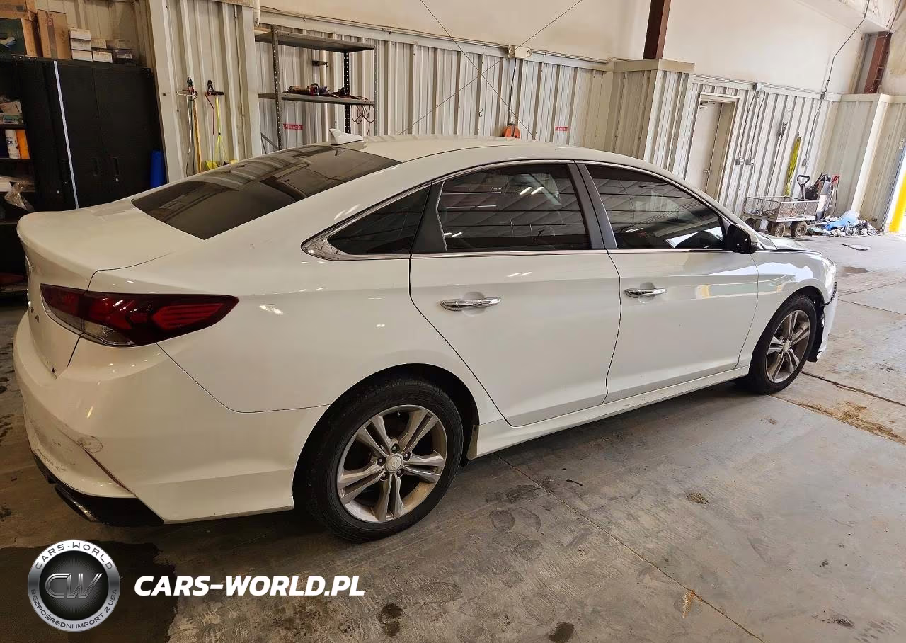 2018 Hyundai Sonata Sel VIN:5NPE34AF2JH633661 - 3