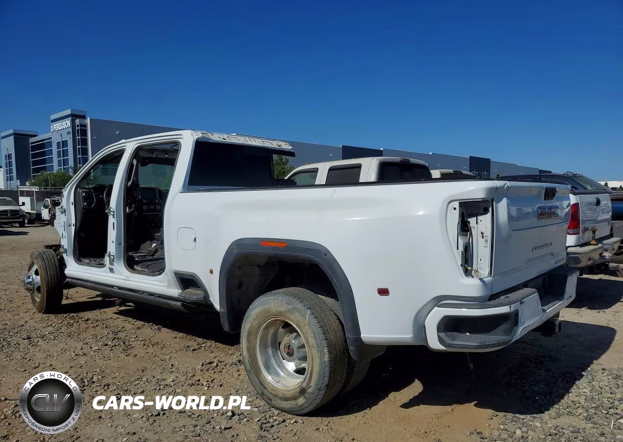2023 GMC Sierra K3500 Denali VIN:1GT49WEY0PF220755 - 2