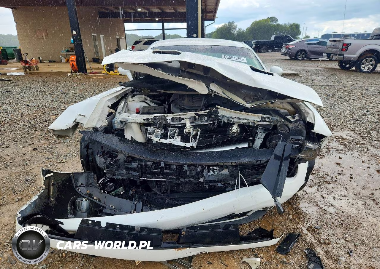 2019 Dodge Challenger Sxt VIN:2C3CDZAG0KH675206 - 5