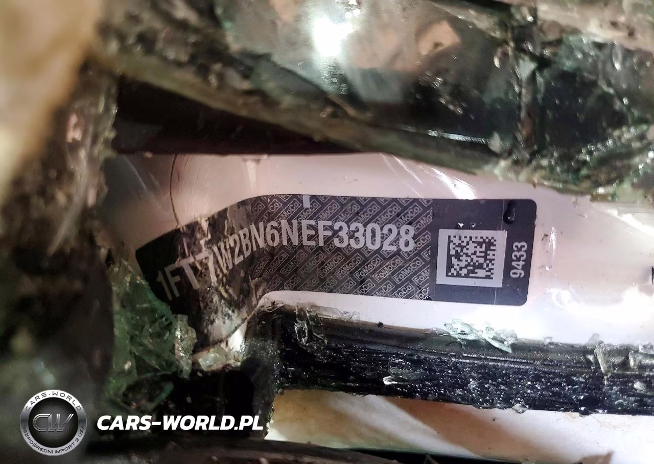 2022 Ford F250 Super Duty VIN:1FT7W2BN6NEF33028 - 12