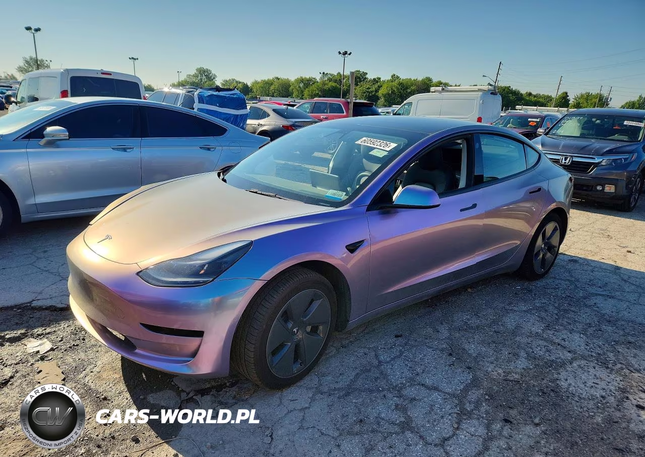 2022 Tesla Model 3 – zdjęcie 1 z 12