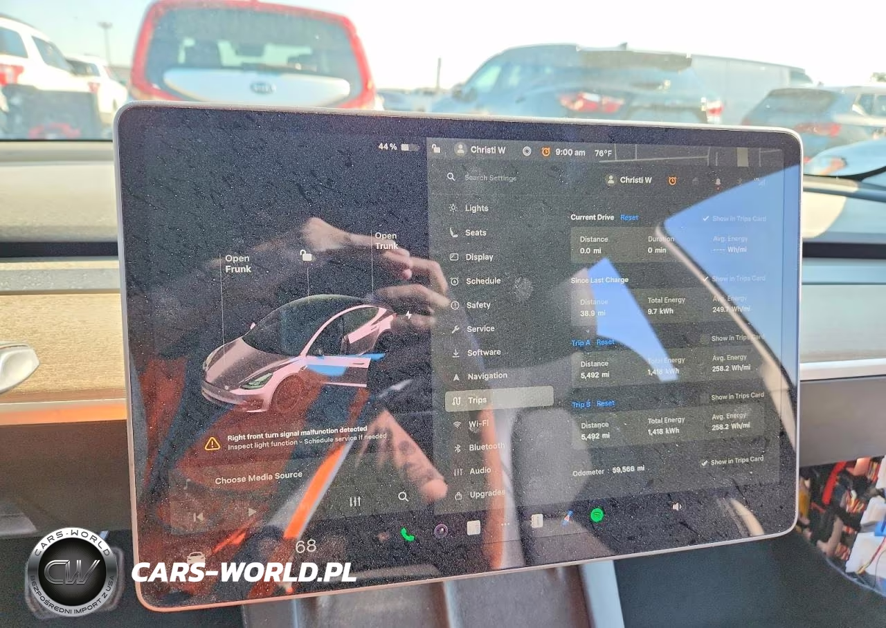 2022 Tesla Model 3 VIN:5YJ3E1EBXNF103997 - 9