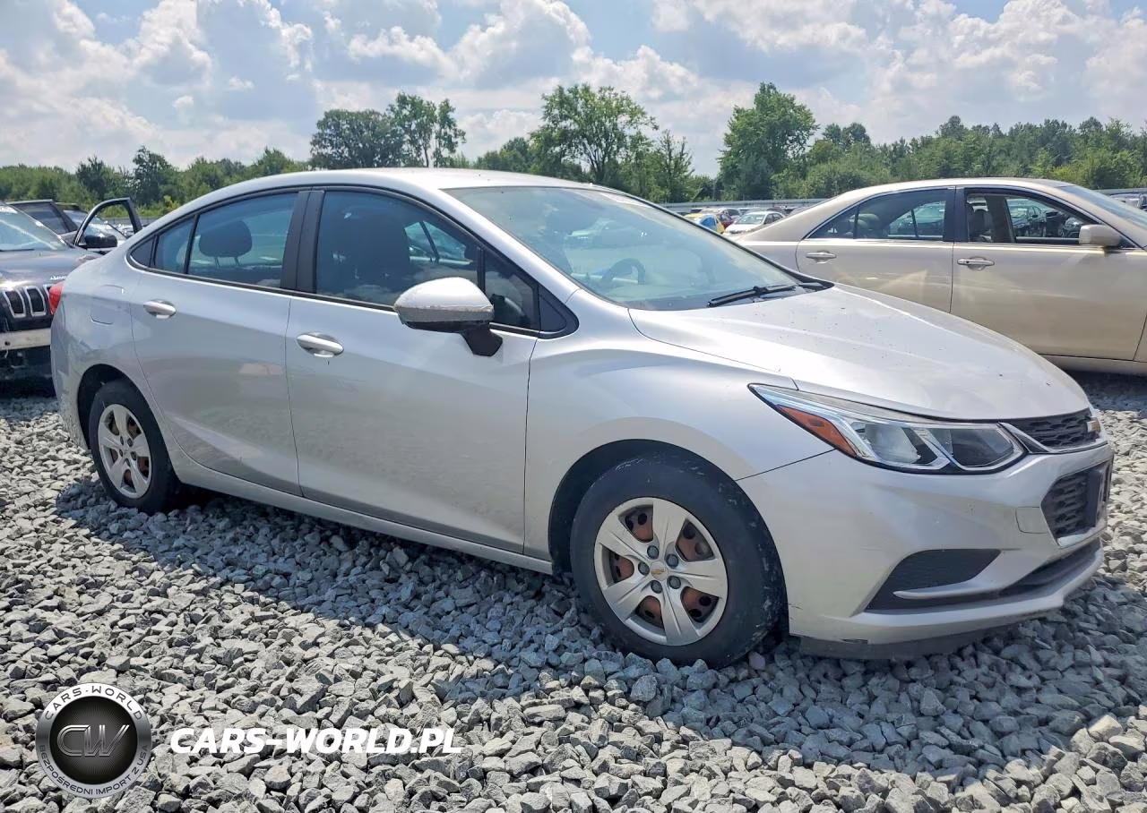 2017 Chevrolet Cruze Ls VIN:1G1BC5SM8H7265452 - 4