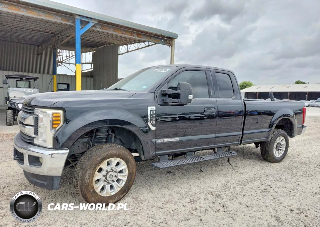 2018 Ford F250 Super Duty – zdjęcie 1 z 13