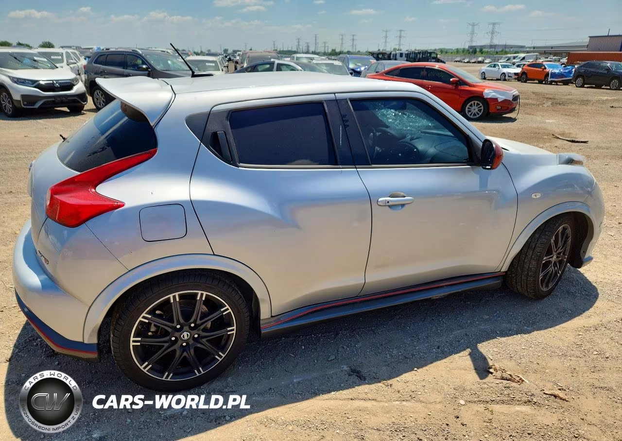 2014 Nissan Juke S VIN:JN8AF5MRXET362534 - 3
