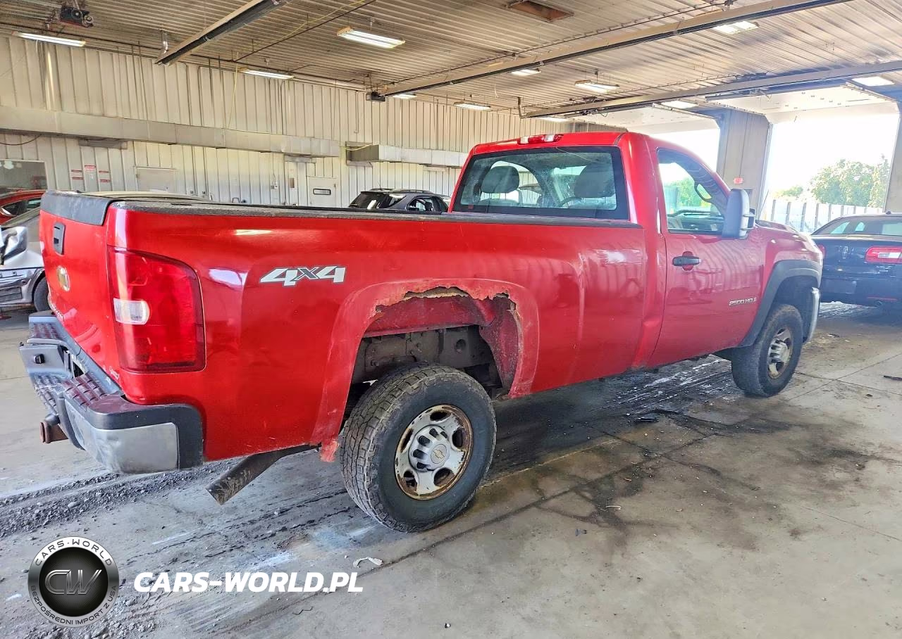 2008 Chevrolet Silverado K2500 Heavy Duty VIN:1GCHK24K88E150571 - 3