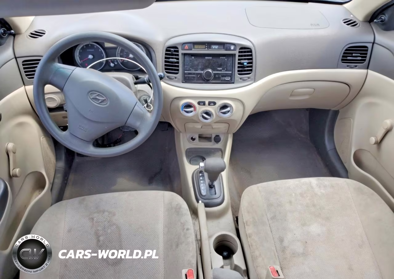 2009 Hyundai Accent Gls VIN:KMHCN46C19U285493 - 8