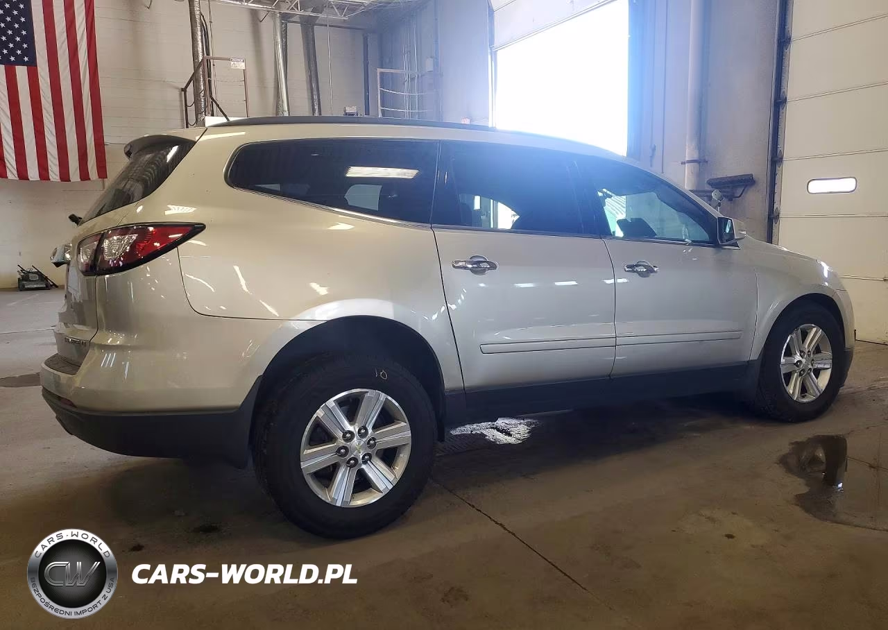 2014 Chevrolet Traverse Lt VIN:1GNKVHKD5EJ296179 - 3