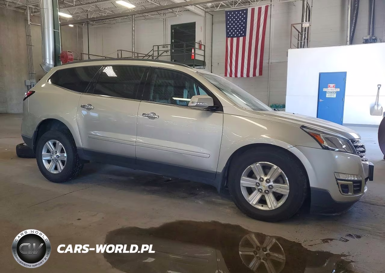 2014 Chevrolet Traverse Lt VIN:1GNKVHKD5EJ296179 - 4