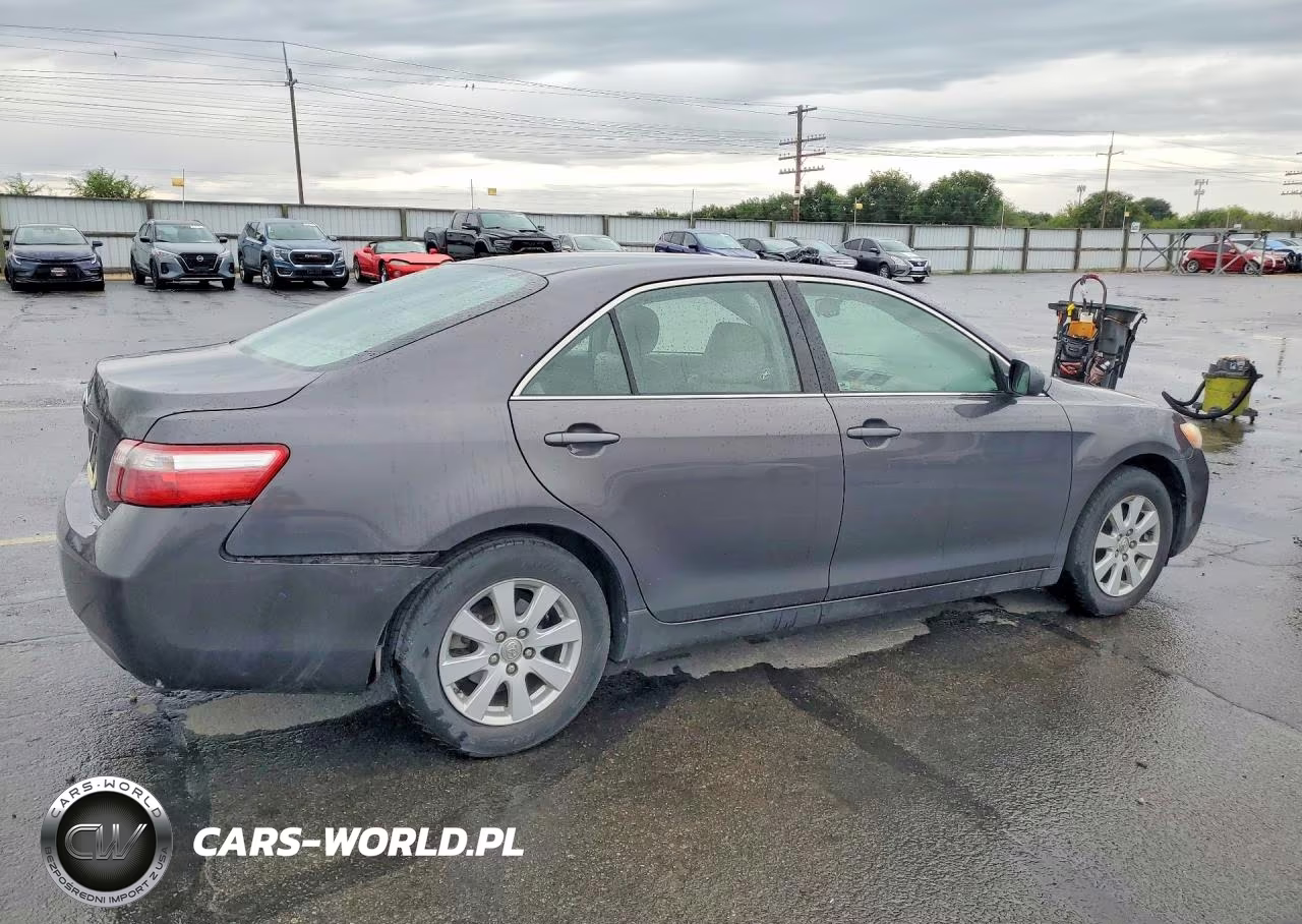 2008 Toyota Camry Xle VIN:JTNBE46K583142795 - 3