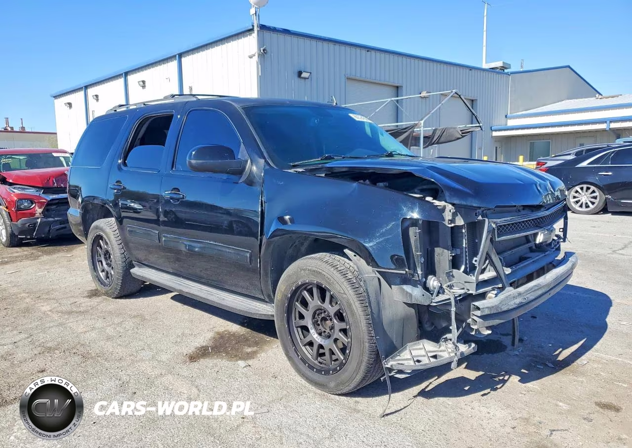 2014 Chevrolet Tahoe C1500 Lt VIN:1GNSCBE07ER133658 - 4
