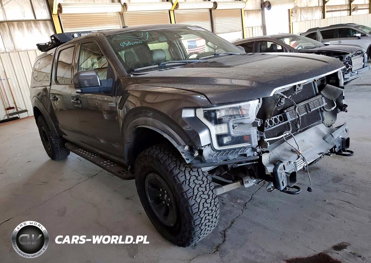 2018 Ford F150 Raptor VIN:1FTFW1RG2JFB44713 - 4