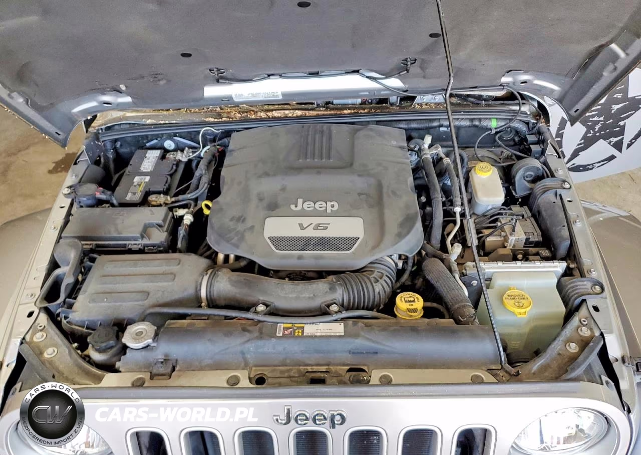 2016 Jeep Wrangler Unlimited Sahara VIN:1C4BJWEG1GL146916 - 12