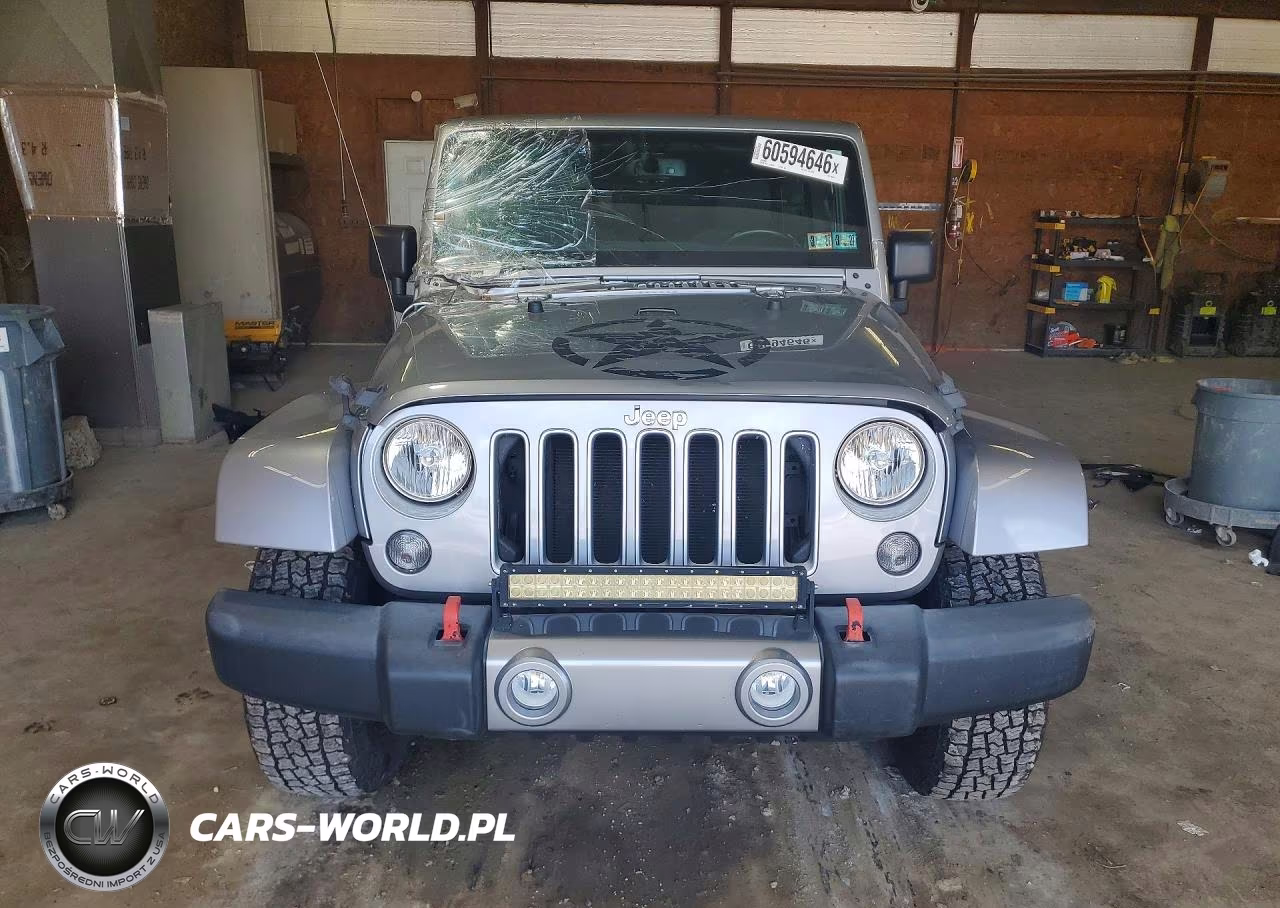 2016 Jeep Wrangler Unlimited Sahara VIN:1C4BJWEG1GL146916 - 5