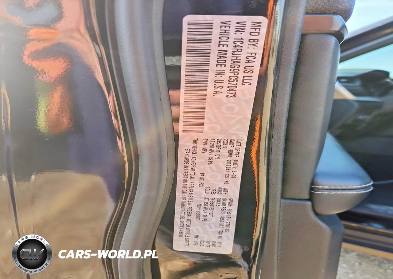 2023 Jeep Grand Cherokee 4Xe 3 VIN:1C4RJHAG9PC570473 - 12