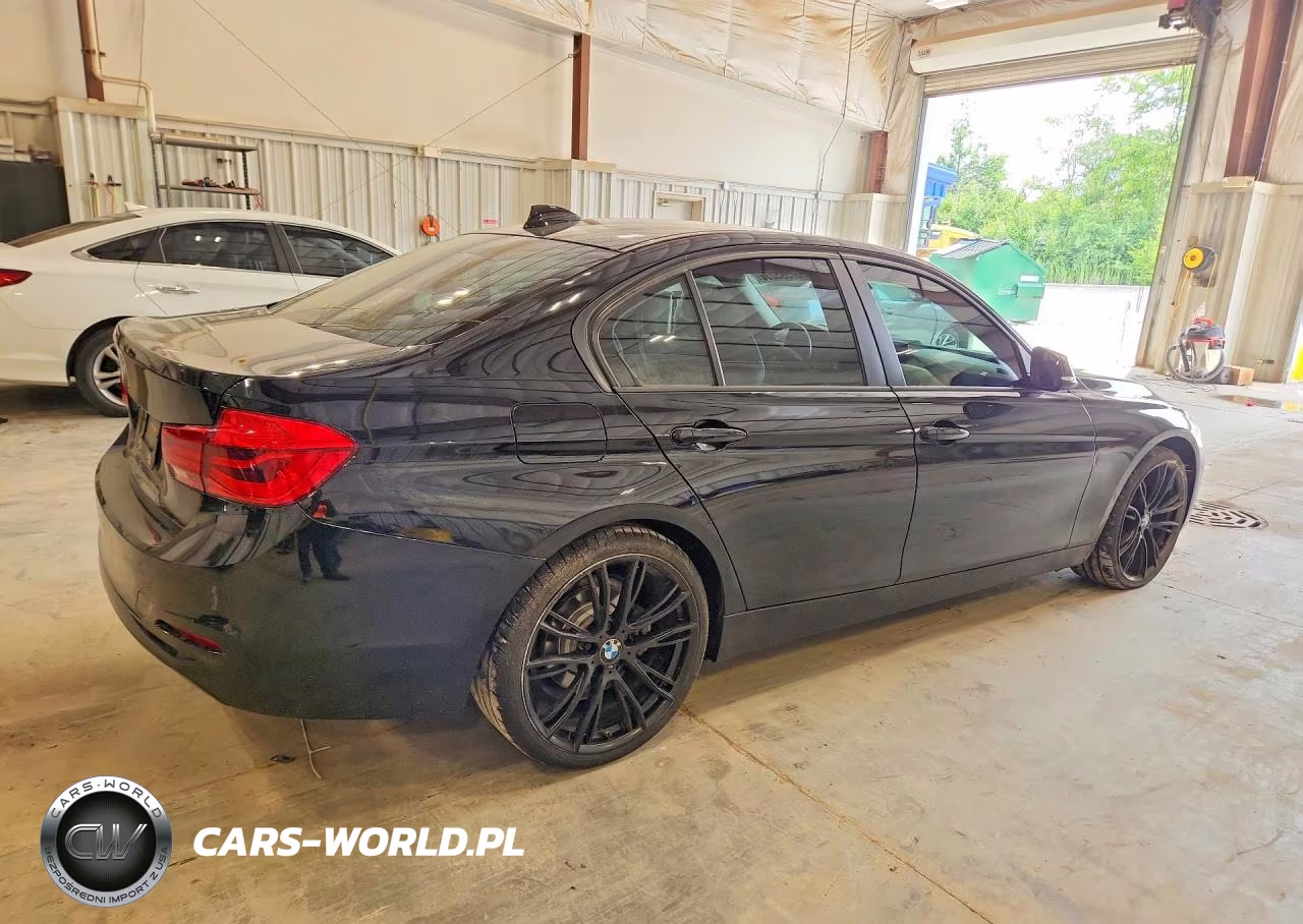 2016 BMW 320 Xi VIN:WBA8E5G5XGNT41497 - 3