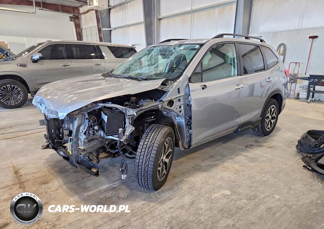 2020 Subaru Forester Premium