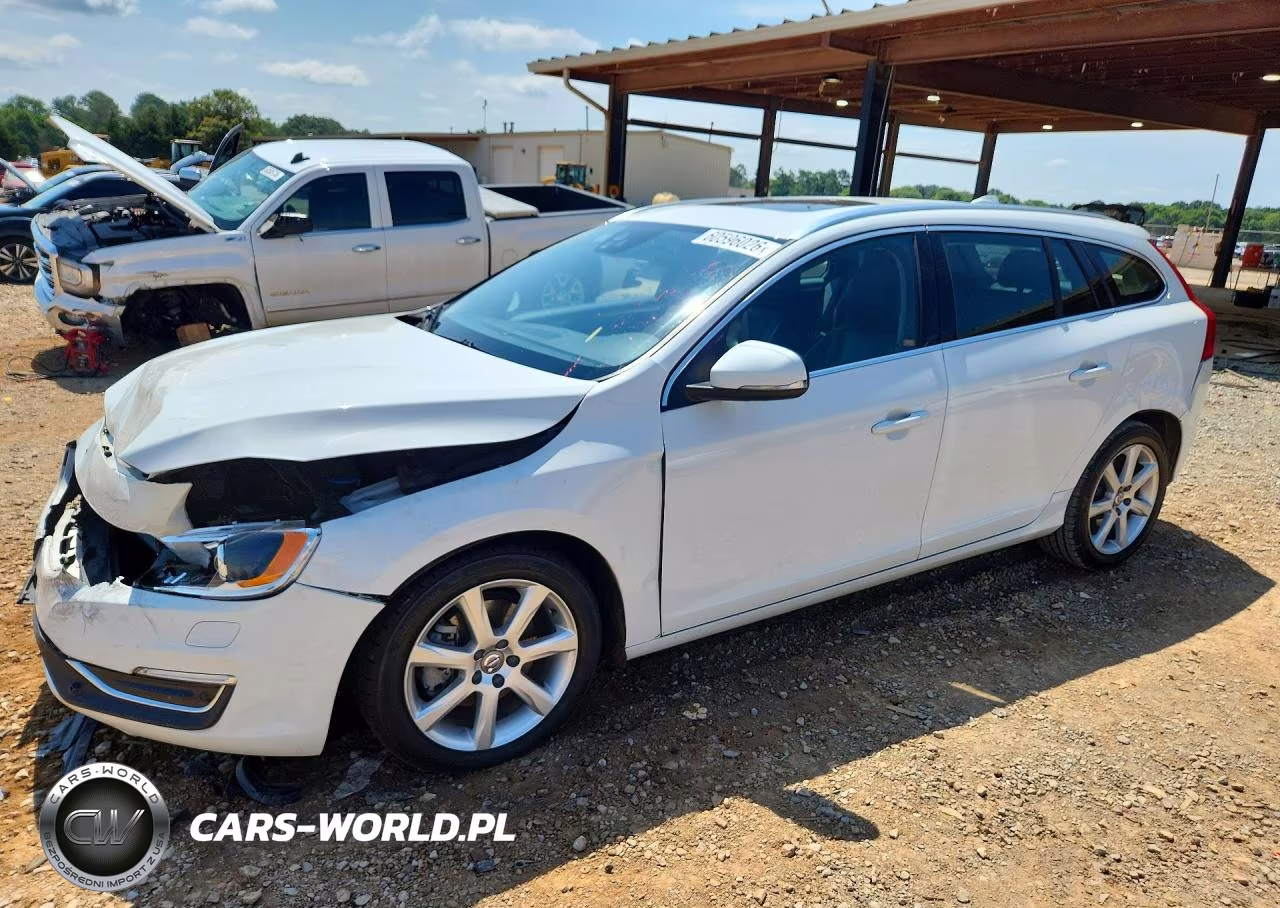 2016 Volvo V60 T5 Platinum