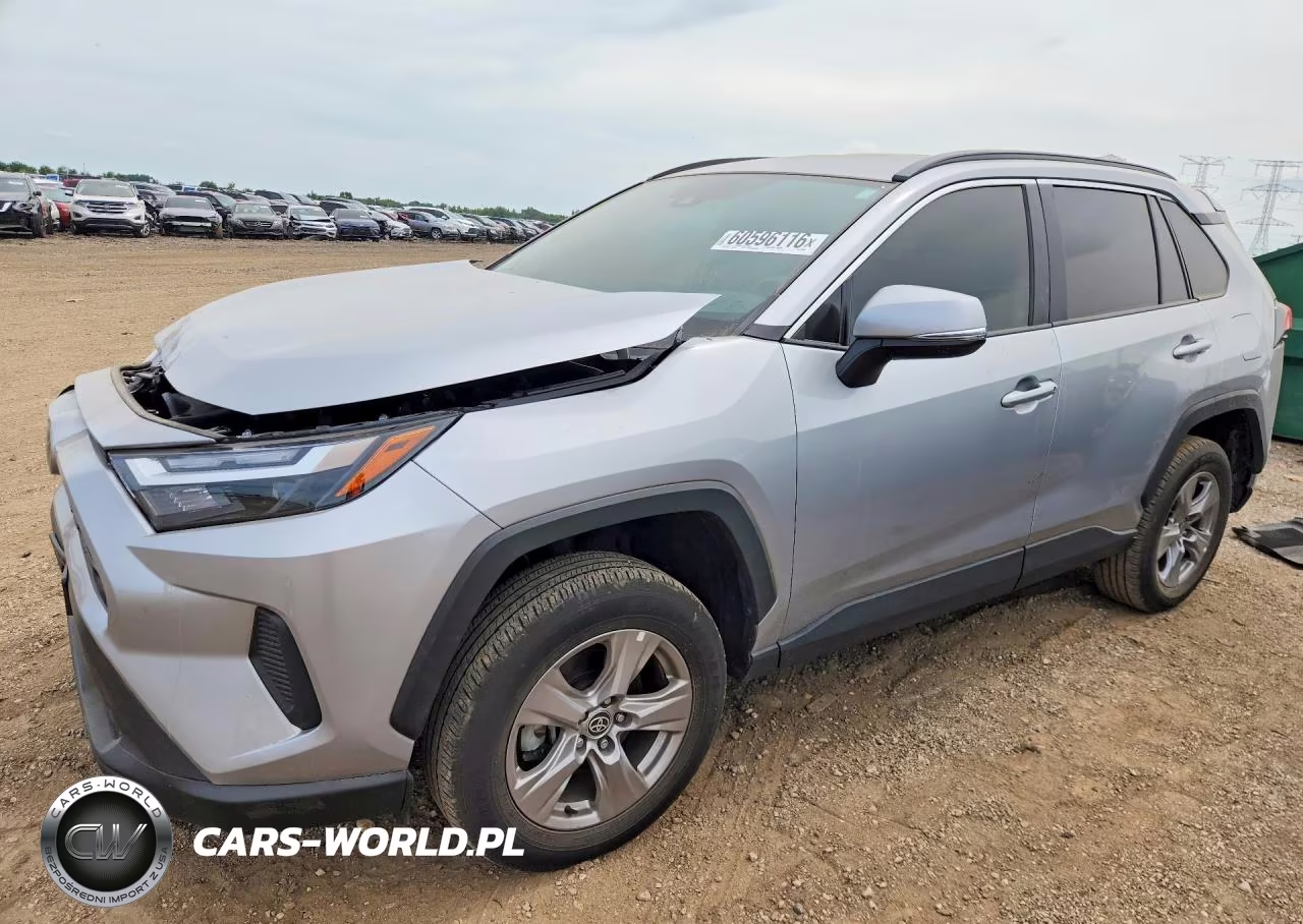 2024 Toyota Rav4 Xle – zdjęcie 1 z 12