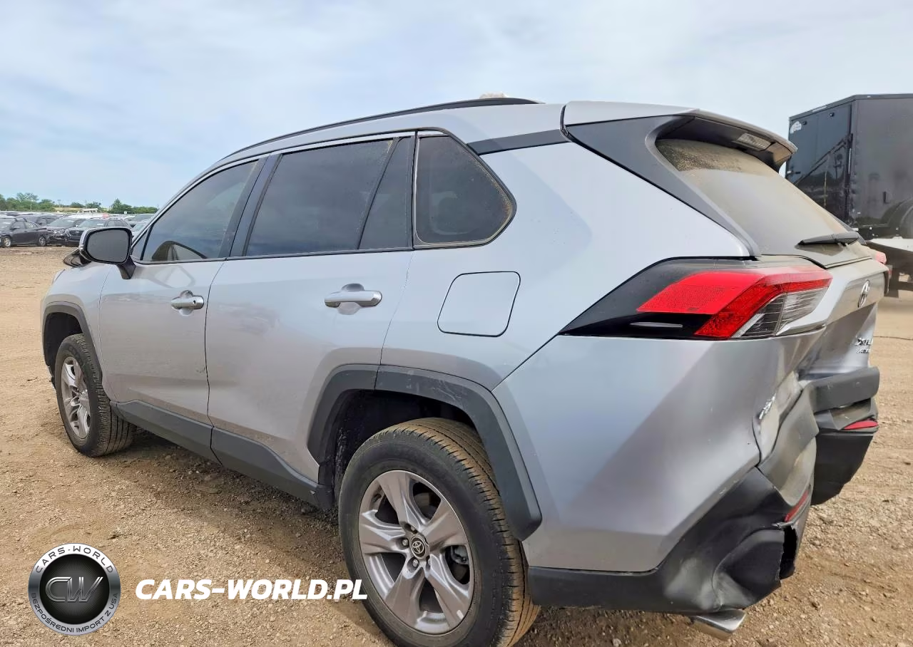 2024 Toyota Rav4 Xle VIN:2T3P1RFV6RC436302 - 2