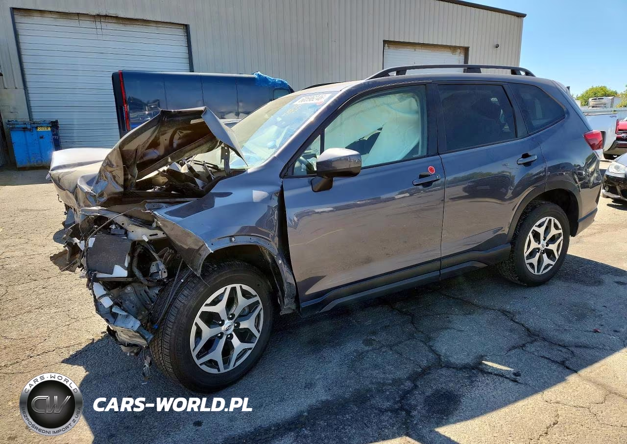 2022 Subaru Forester Premium