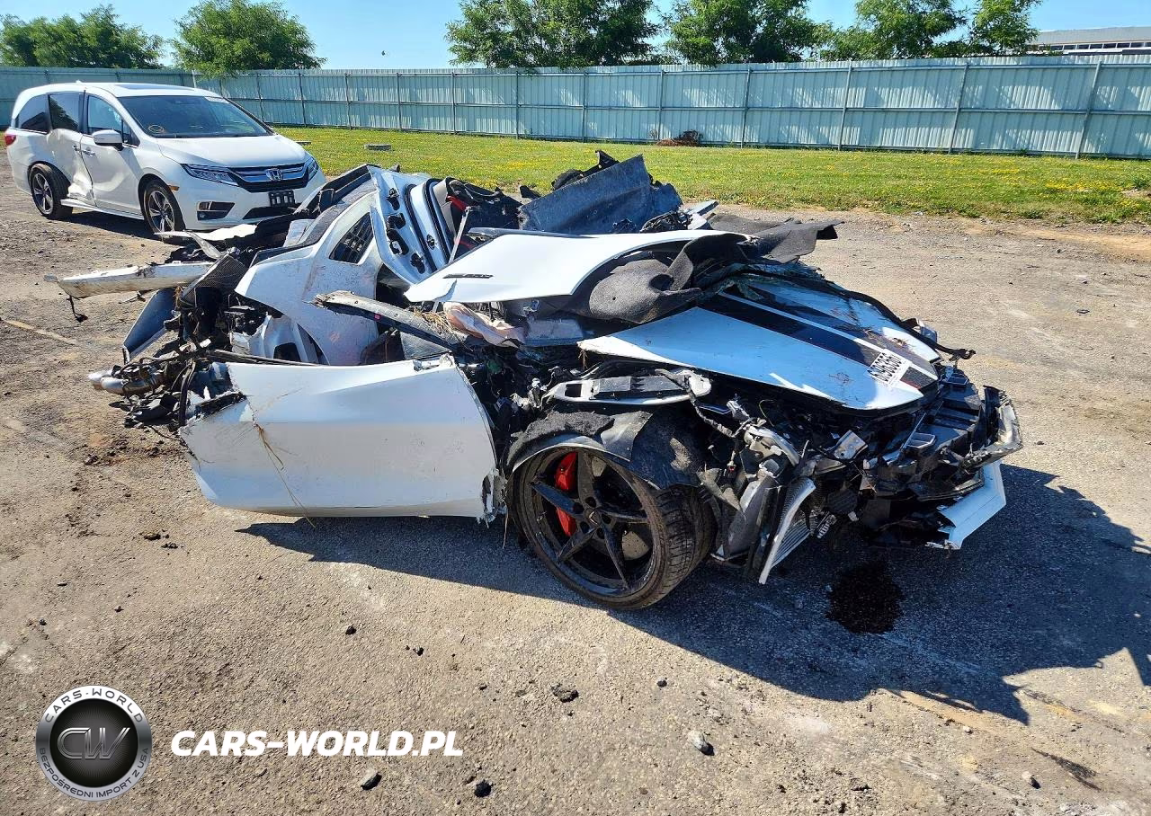2025 Chevrolet Corvette E-Ray 3Lz VIN:1G1YM3D47S5501584 - 4