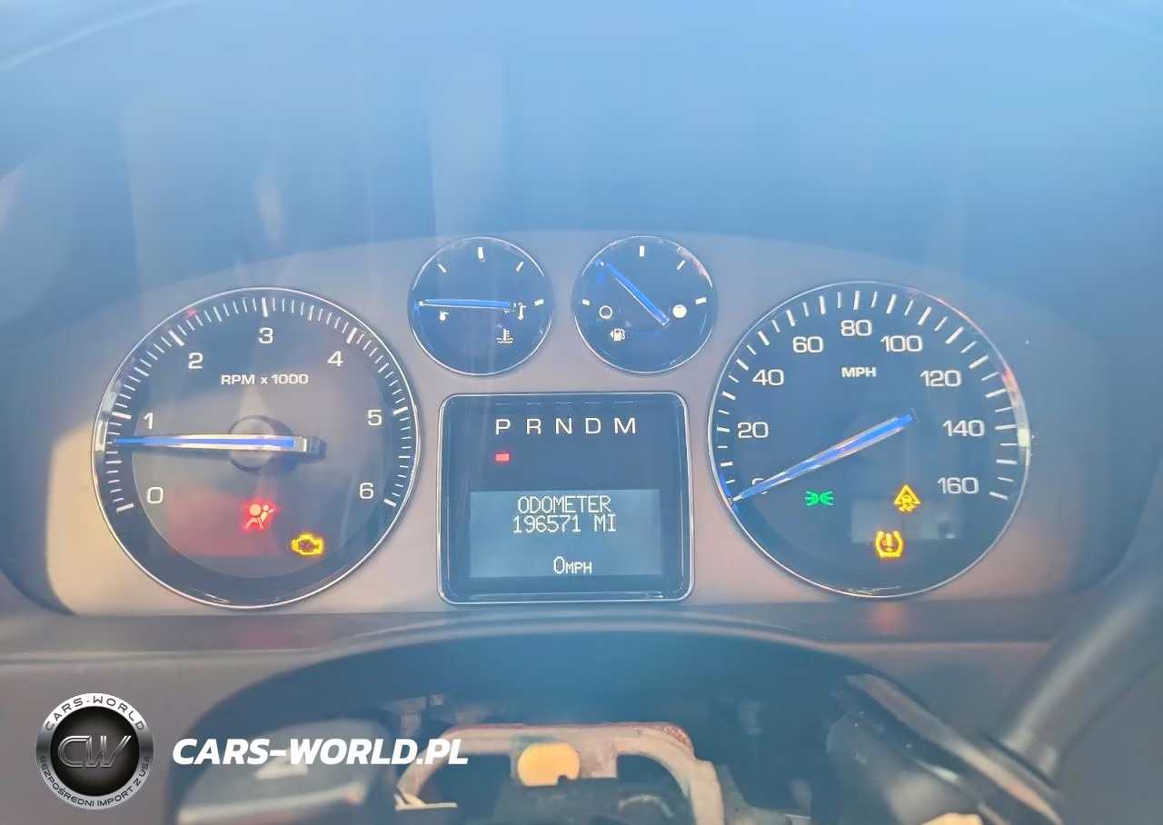 2008 Cadillac Escalade Luxury VIN:1GYFK63868R244004 - 9
