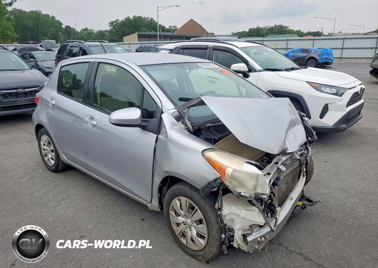 2013 Toyota Yaris 5-Door Le VIN:JTDKTUD30DD569974 - 4
