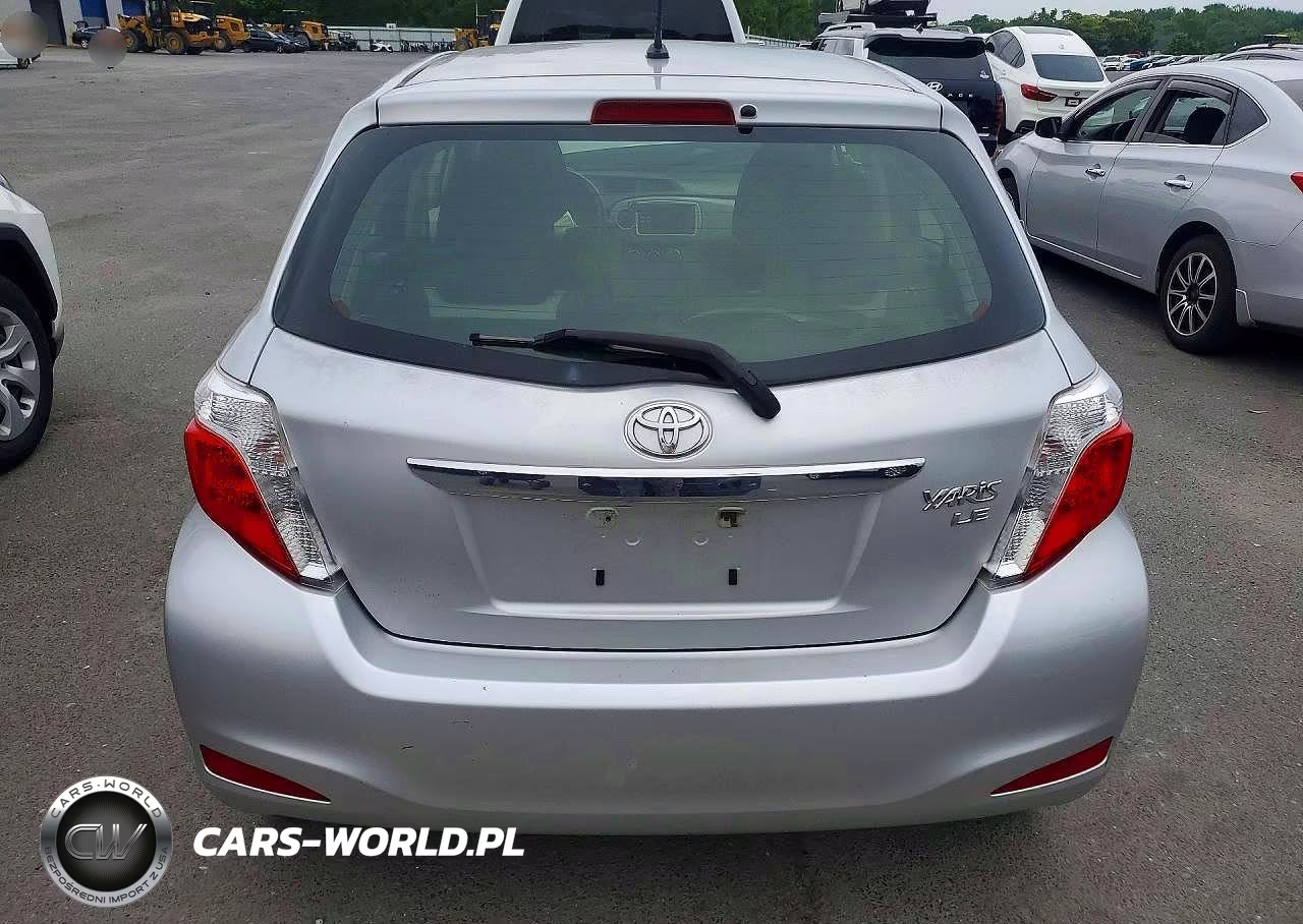 2013 Toyota Yaris 5-Door Le VIN:JTDKTUD30DD569974 - 6